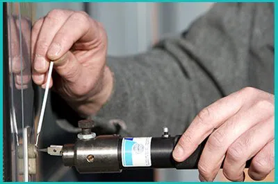 Chicago Locks And Safe Chicago, IL 312-585-3794